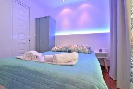 Garbis μπακάλης θεοχάρης