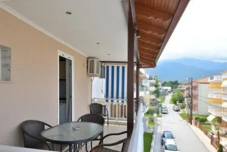 Garbis μπακάλης θεοχάρης * Leptokariá