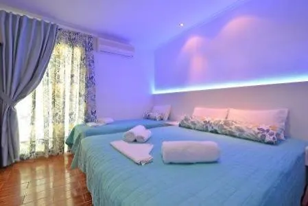 Garbis μπακάλης θεοχάρης Apartman