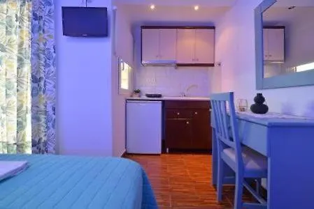 Garbis μπακάλης θεοχάρης * Leptokaria