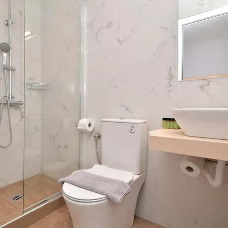 Apartment Garbis μπακάλης θεοχάρης *